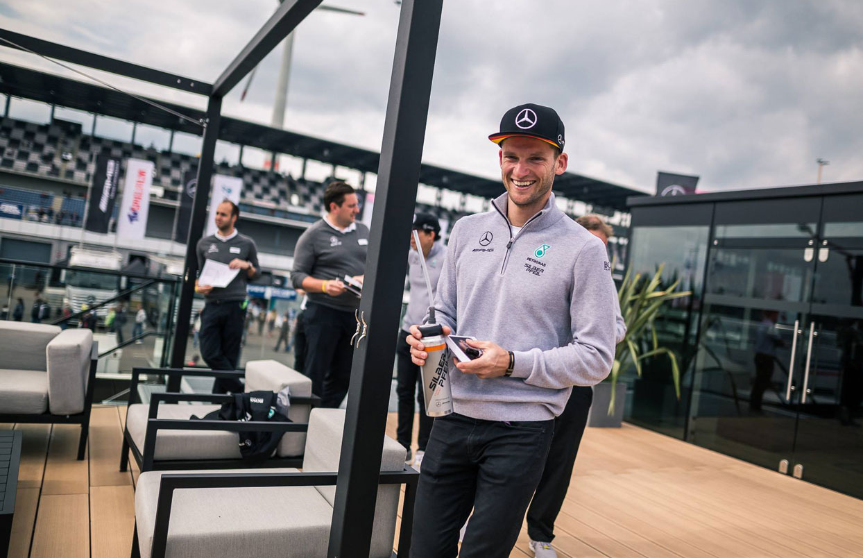 SILBERPFEIL Energy Drink Mercedes AMG DTM Maro Engel